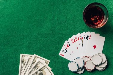 Sic Bo dealer revealing three dice result